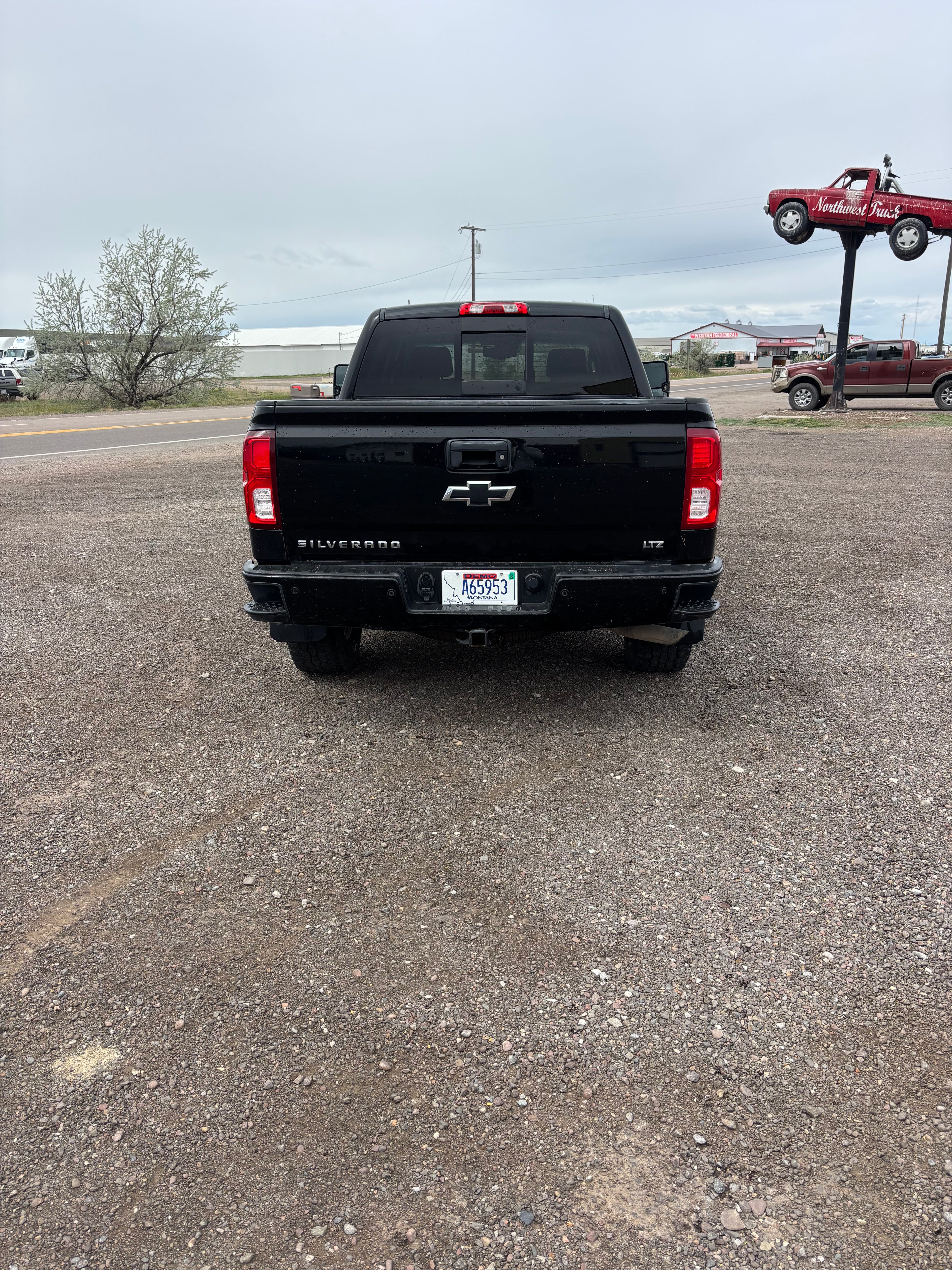 2018 Chevy Silverado 1500 Z71 LTD 4WD